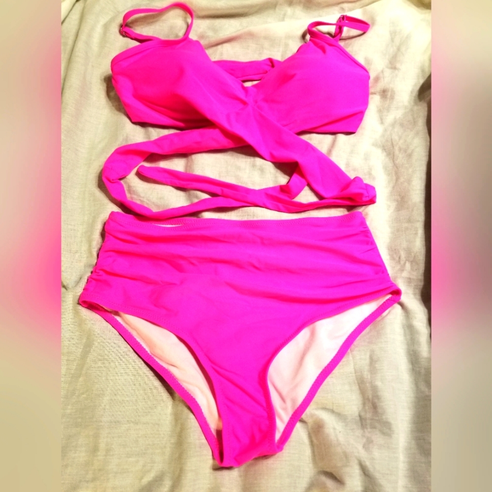 Nwot hot pink wrap around top high waisted bikini large